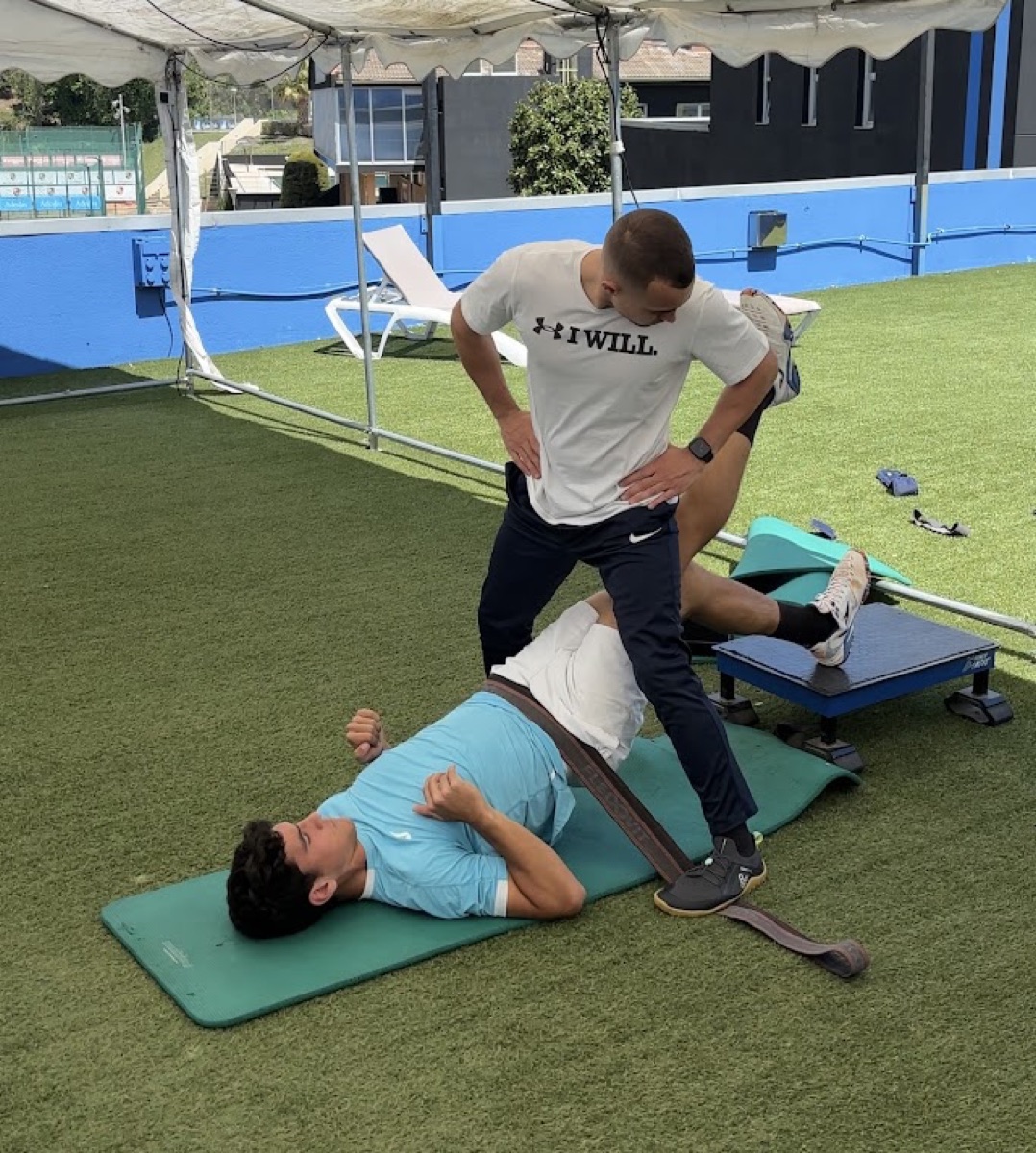 Entrenando a un tenista